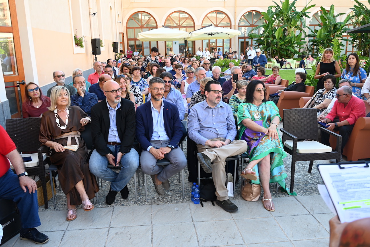 GRANDISSIMO SUCCESSO ALLA PREMIAZIONE DEL CONCORSO LETTERARIO CITTA DI